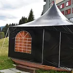 بيت شباب Erlebacherhus *