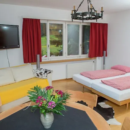 Erlebacherhus * Lenzerheide