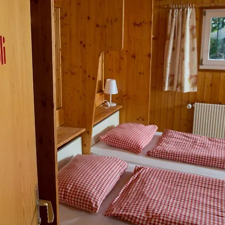 Vandrarhem Erlebacherhus *